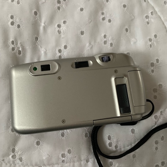 Fotonex Fujifulm Point and Shoot Camera argentique - Picture 2 of 4